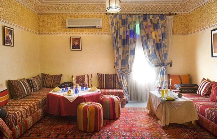 Hotel Palais Asmaa Загора Стая снимка